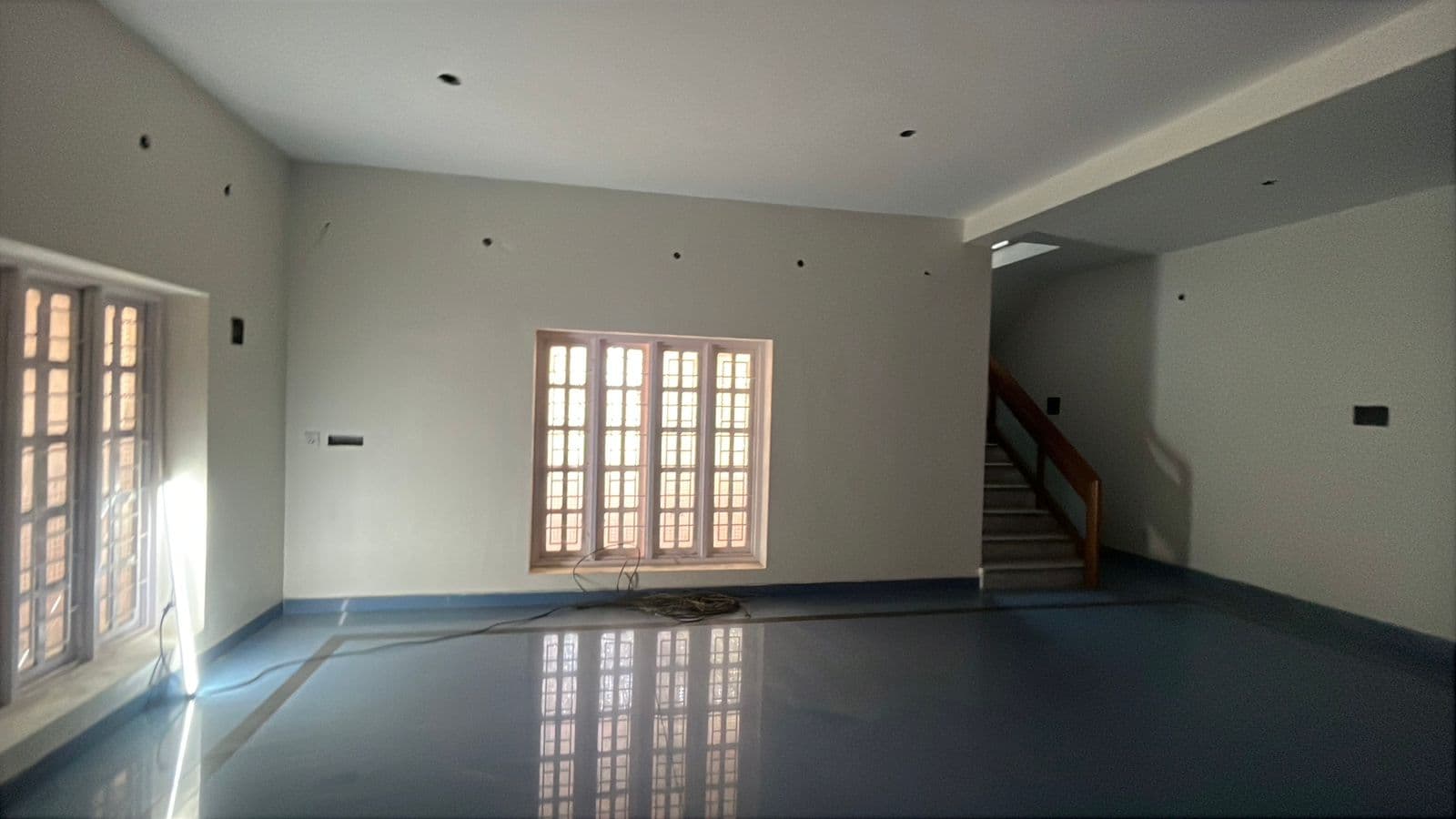 One acre on road land with 6000 sqft Bungalow for sale at Utheramerur near Chennai