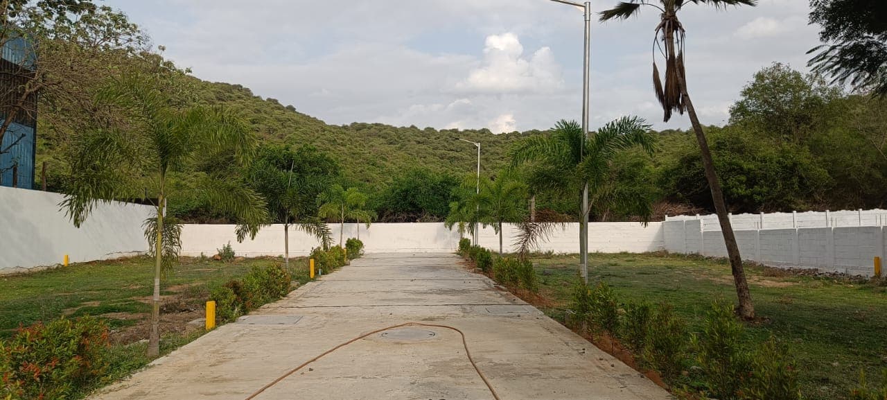 Premium CMDA Villa Plots in Vandalur - Image 2