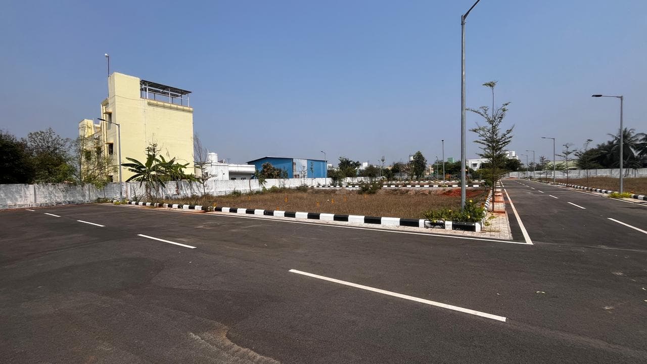Premium residential plot at Oragadam, Chennai - Image 3