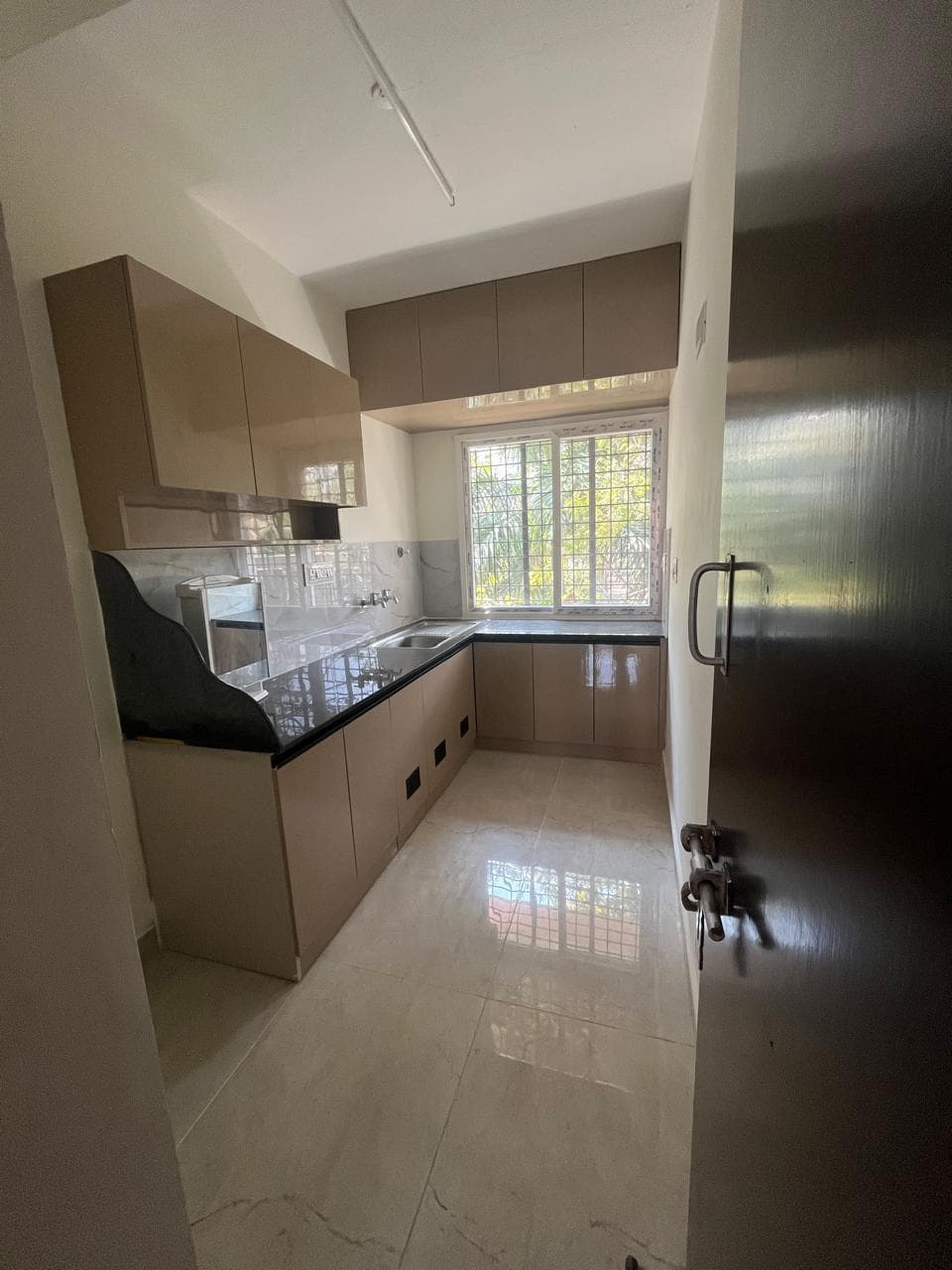 New Luxurious 2BHK Flat in Selaiyur, Near Velammal School Madambakkam Chennai - Image 25