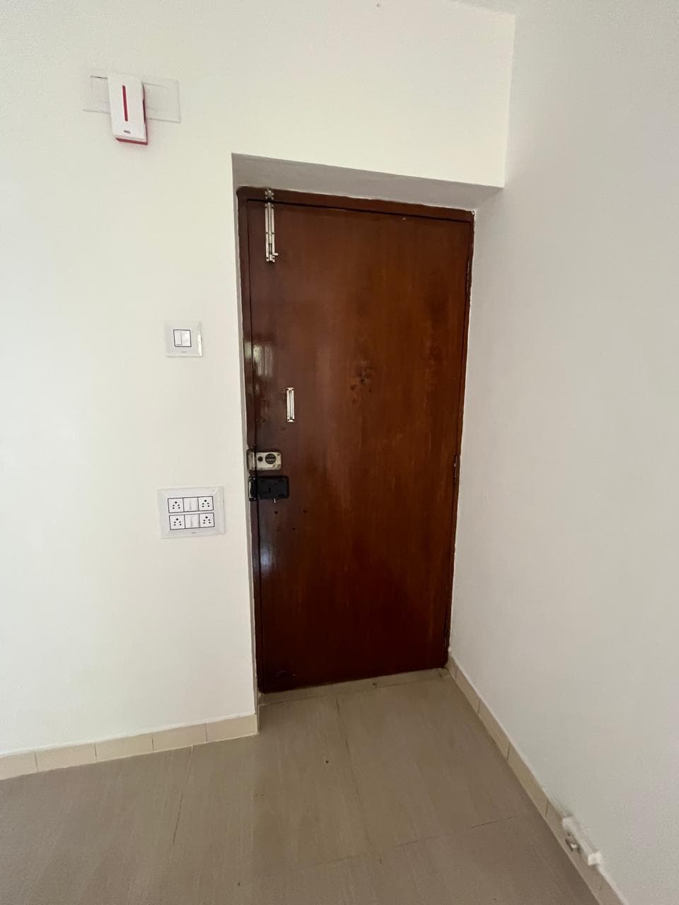 Resale Flat in T Nagar, Chennai - Image 2