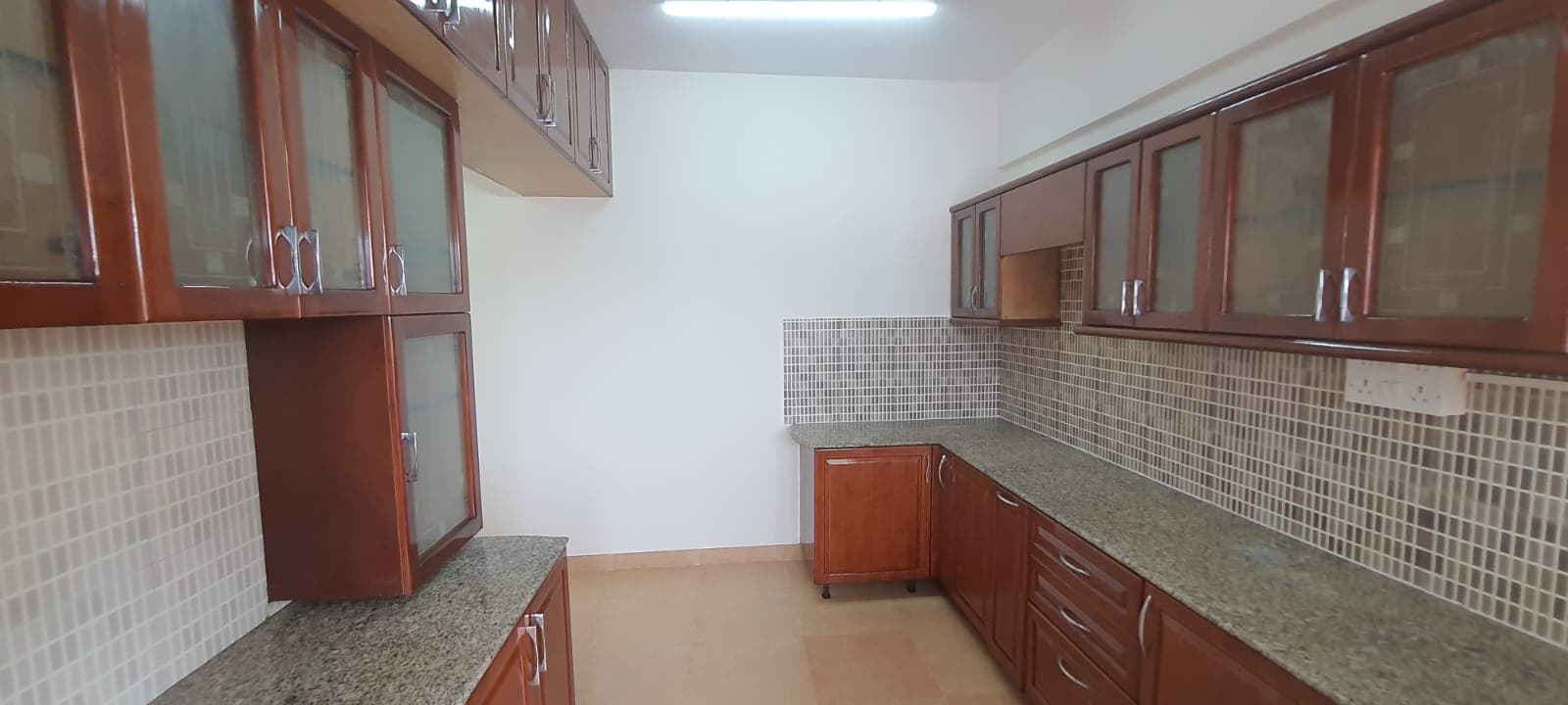 Flat sale for Manapakkam - Image 11