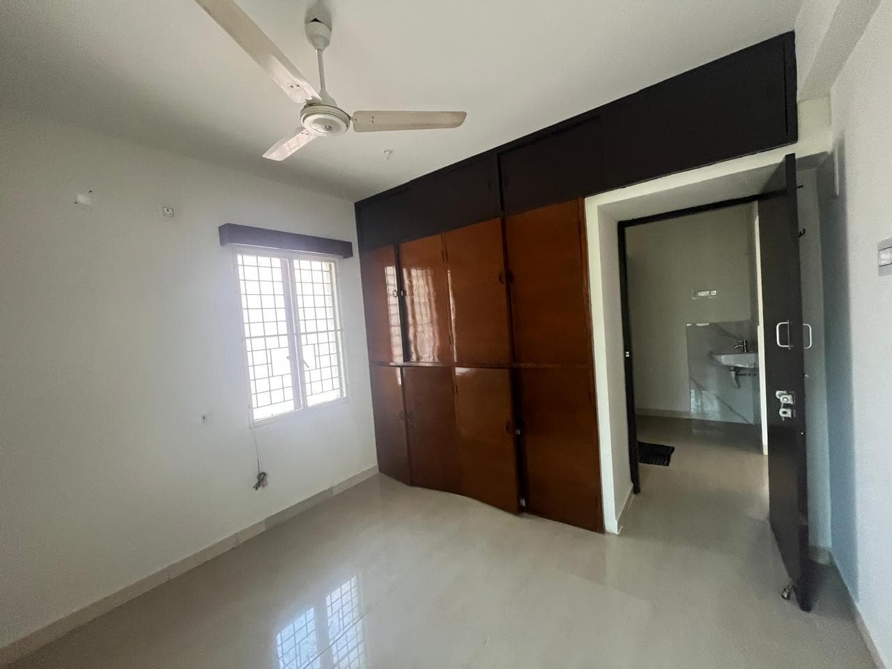 Resale Flat in T Nagar, Chennai - Image 11