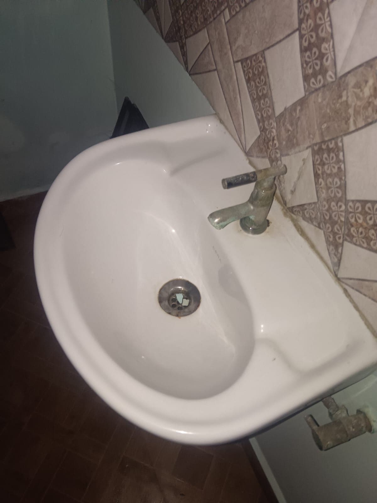 Resale 2 BHK flat in Guduvanchery, Chennai - Image 12