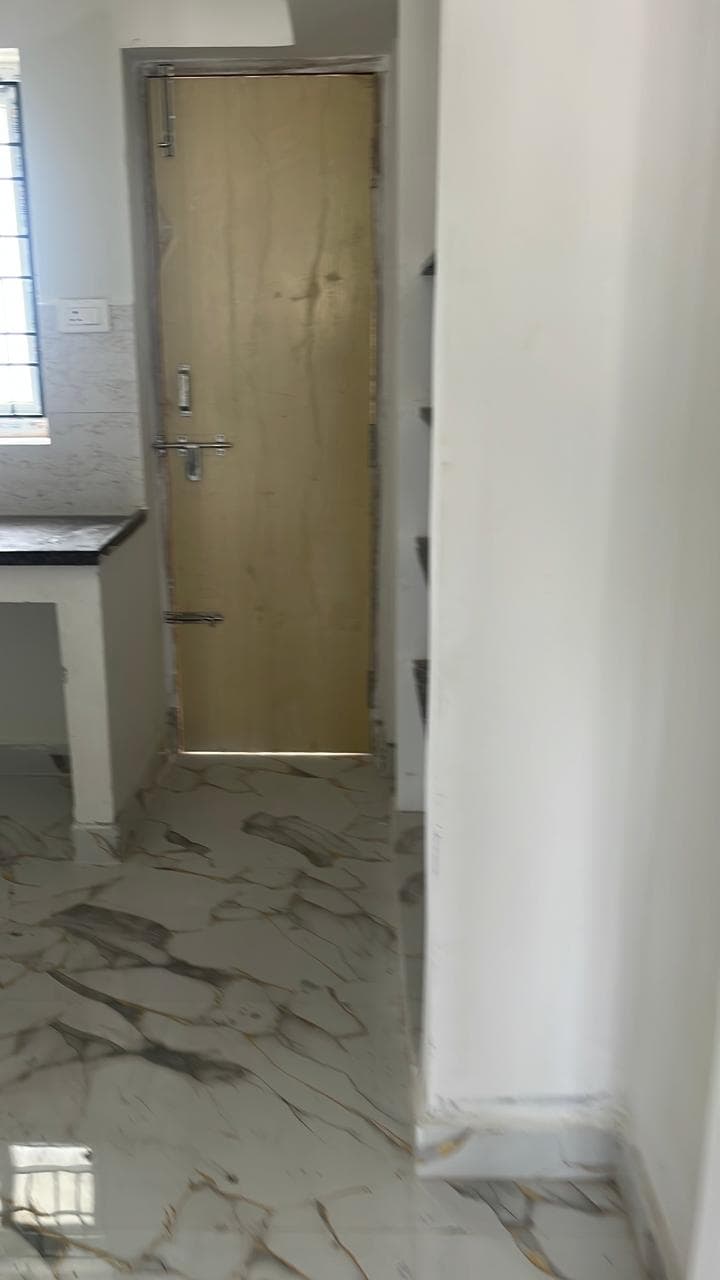 Ready to Occupy Flat for Sale – Irumbuliyur, West Tambaram - Image 2