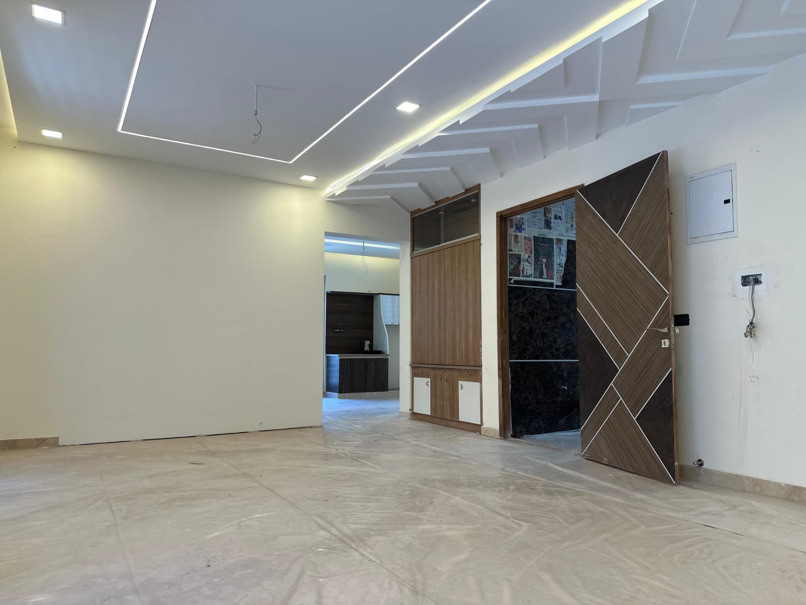 Ready to Occupy Sea View 5 BHK Premier Villas at Kottivakkam, Chennai. - Image 7