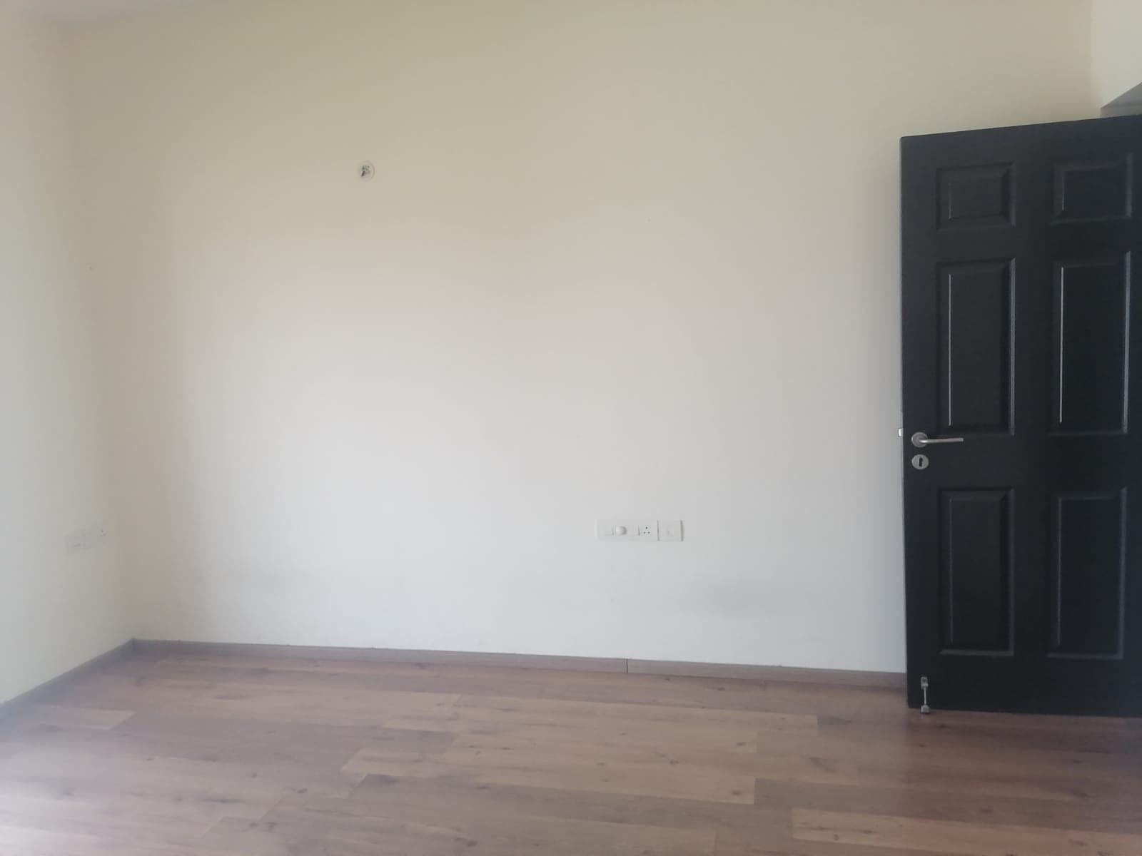 Premium residential Apartment located in Kelambakkam - Image 7